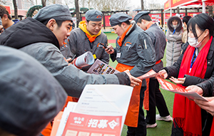 У��ǩ����