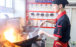 ������չģ��